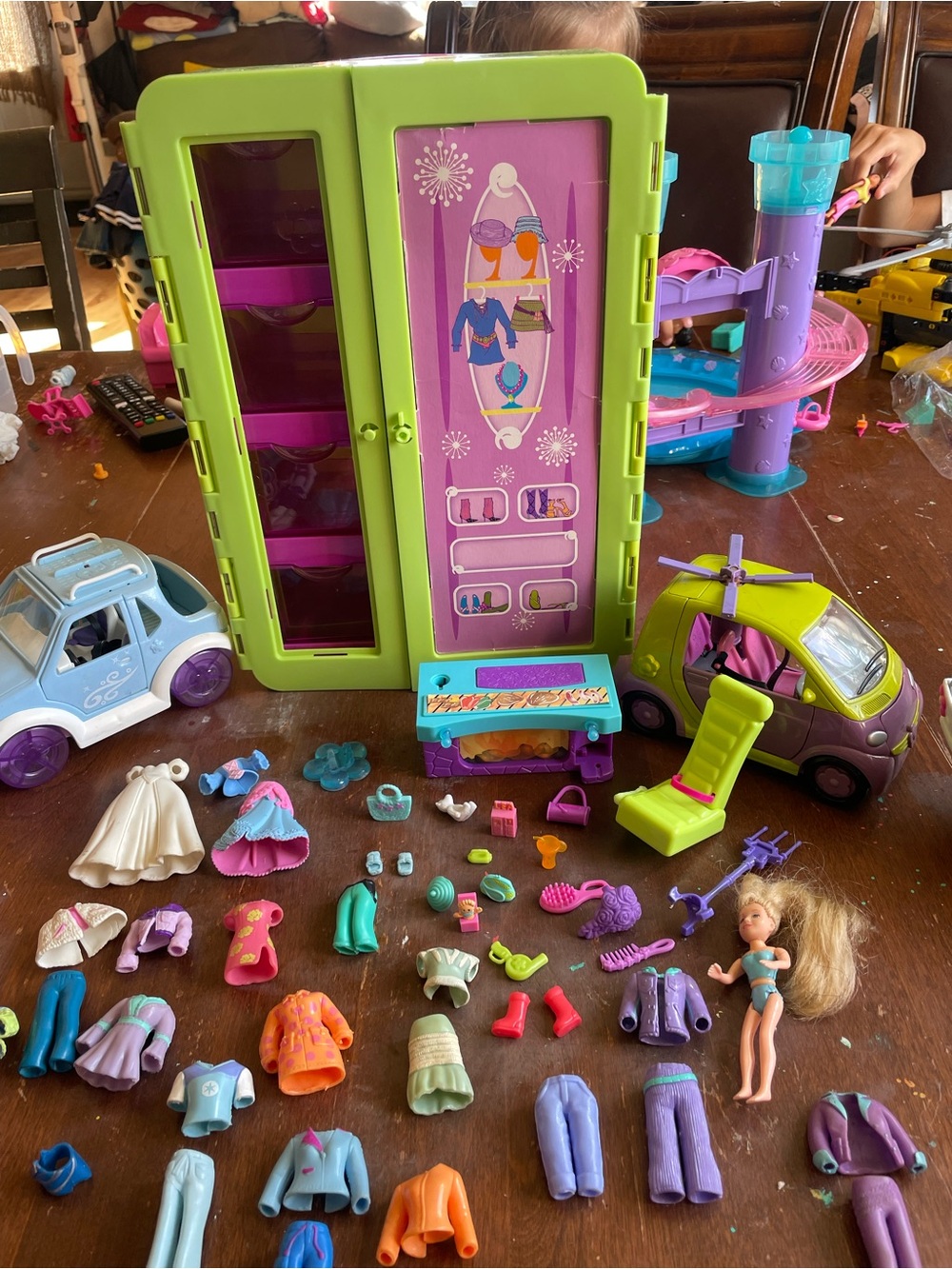 Lot de collection poupée polly pocket année 2000 vêtements voiture garde-robe